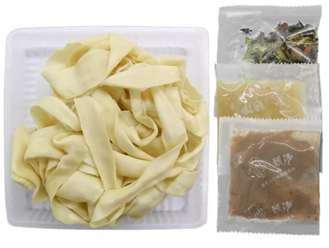这个烩面很好吃,很有家乡的味道。孩子老人都爱吃。下次还会再来光顾!