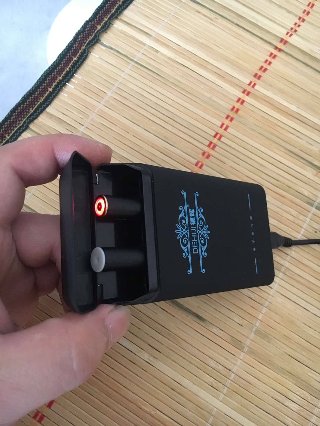 刚刚收到就抽了两口哈哈哈不错