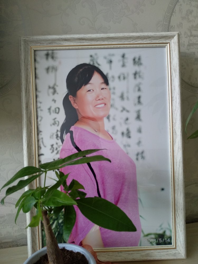 东西不错,挺好的,就是显得贵了!商城值得信赖。