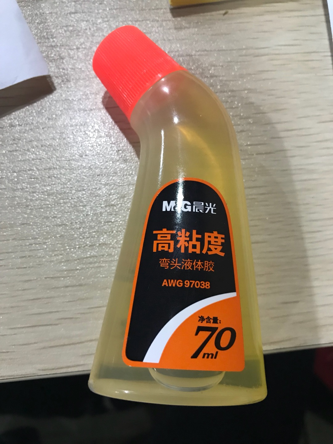 好用,一直在用这款胶水,财务专用