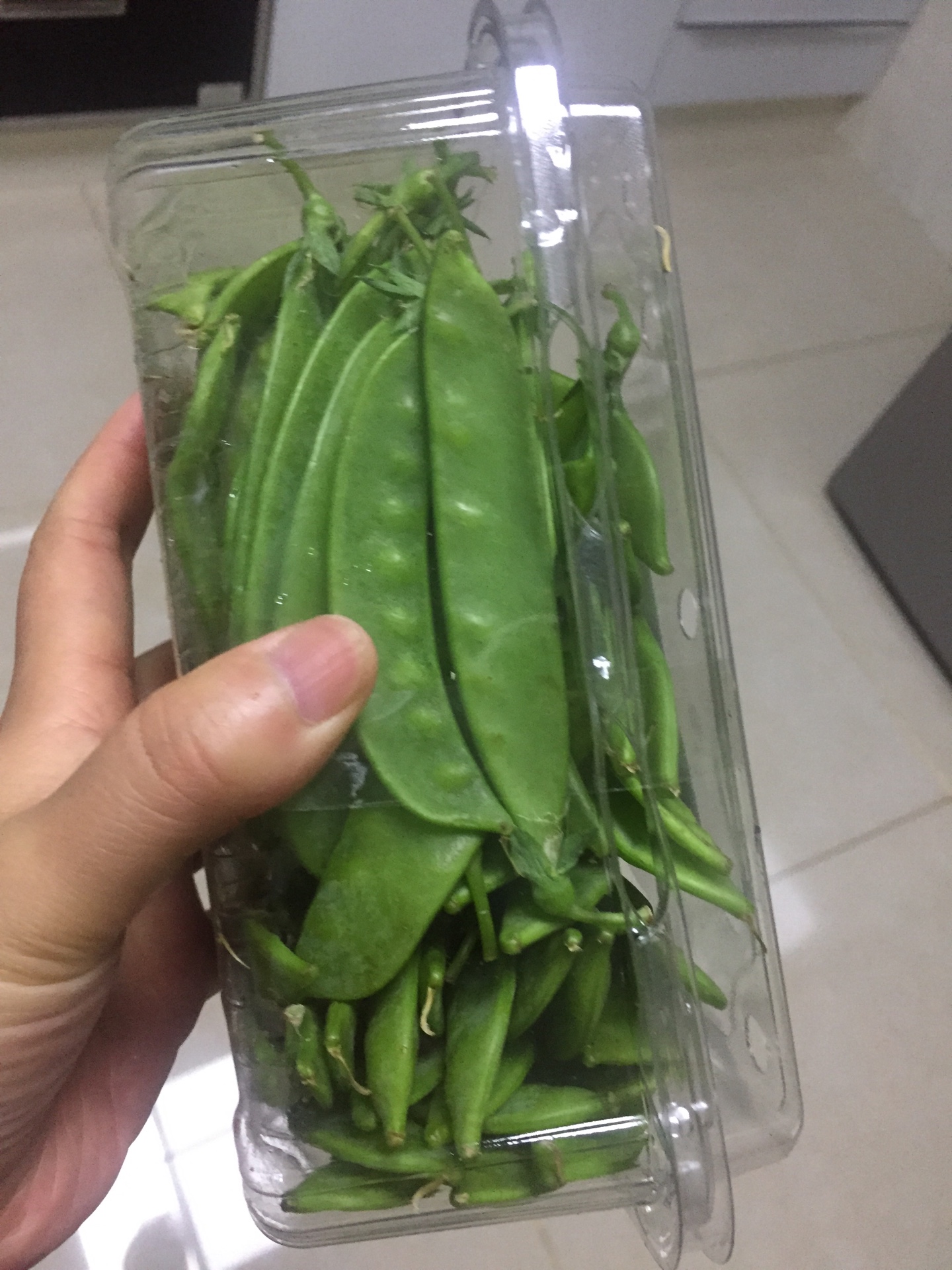 最近老是掐不准送单的点,有时候未必隔天就到之后就很麻烦,老太太那里没有冷冻,会有点软,特别遇到法定假日,当然不是说这一单,是之前的吧。东西整体都OK的。这个炒虾仁之类都特别好吃,自己清炒加点黑胡椒也好吃