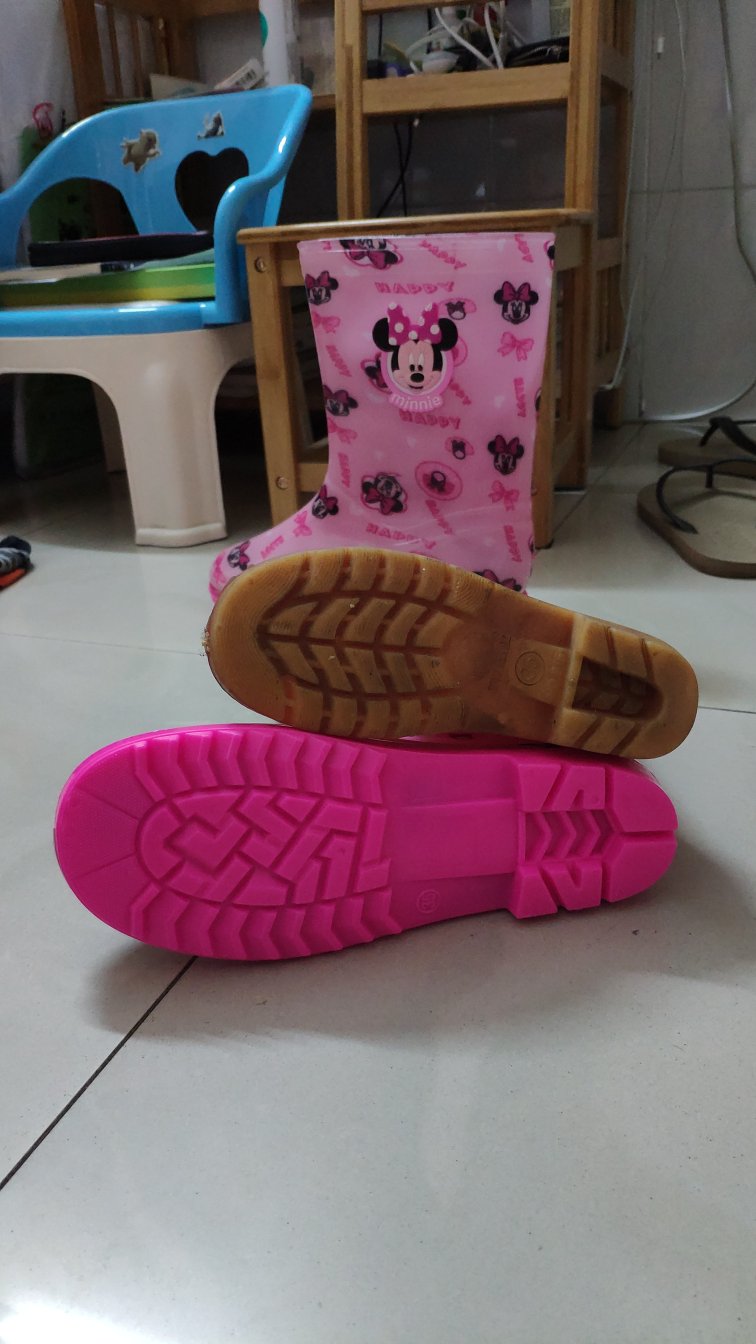 尺码严重偏大三个码以上