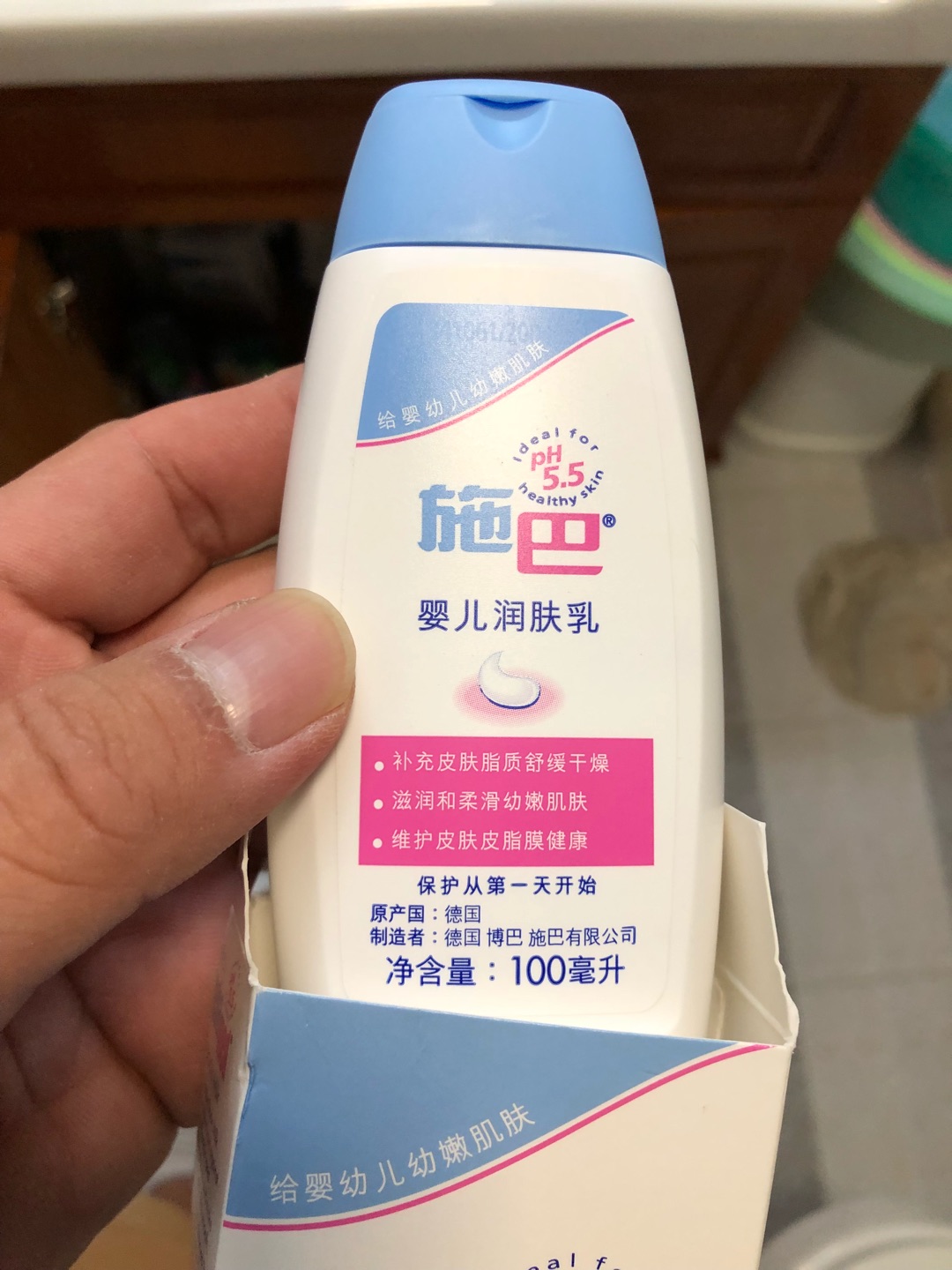 本来以为挺大的,到手一看好小,有点贵