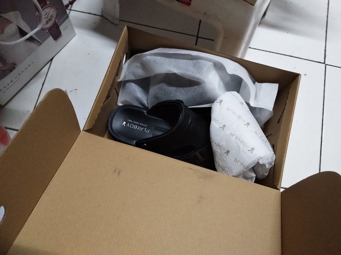 我穿了几天,就只能当拖鞋穿了!