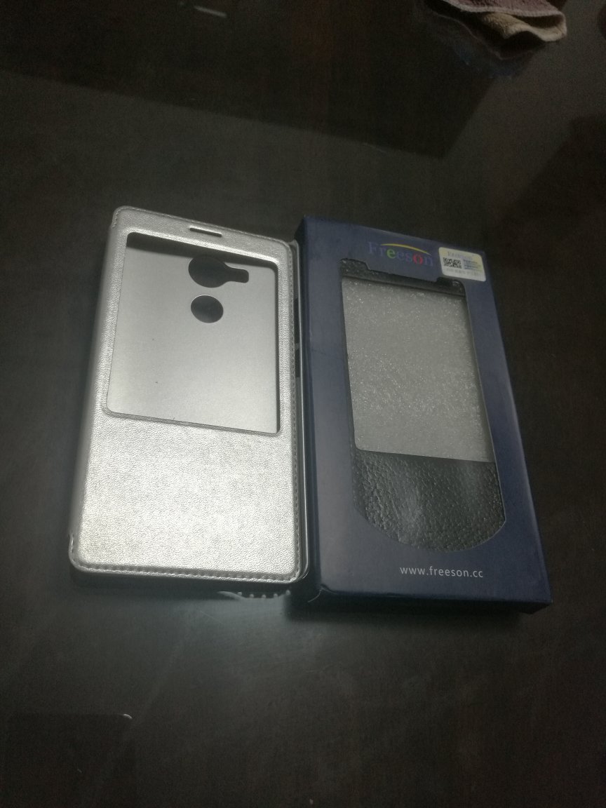 手机壳质量非常好,颜色系银色,非常时髦,非常喜欢,价钱便宜非常好用。手机壳质量非常好,颜色系银色,非常时髦,非常喜欢,价钱便宜非常好用。手机壳质量非常好,颜色系银色,非常时髦,非常喜欢,价钱便宜非常好用。
