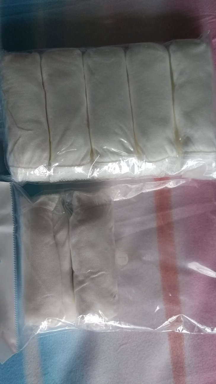 产后用,平时都是自己洗内裤,现在不方便别人洗,就用一次性的,还不错