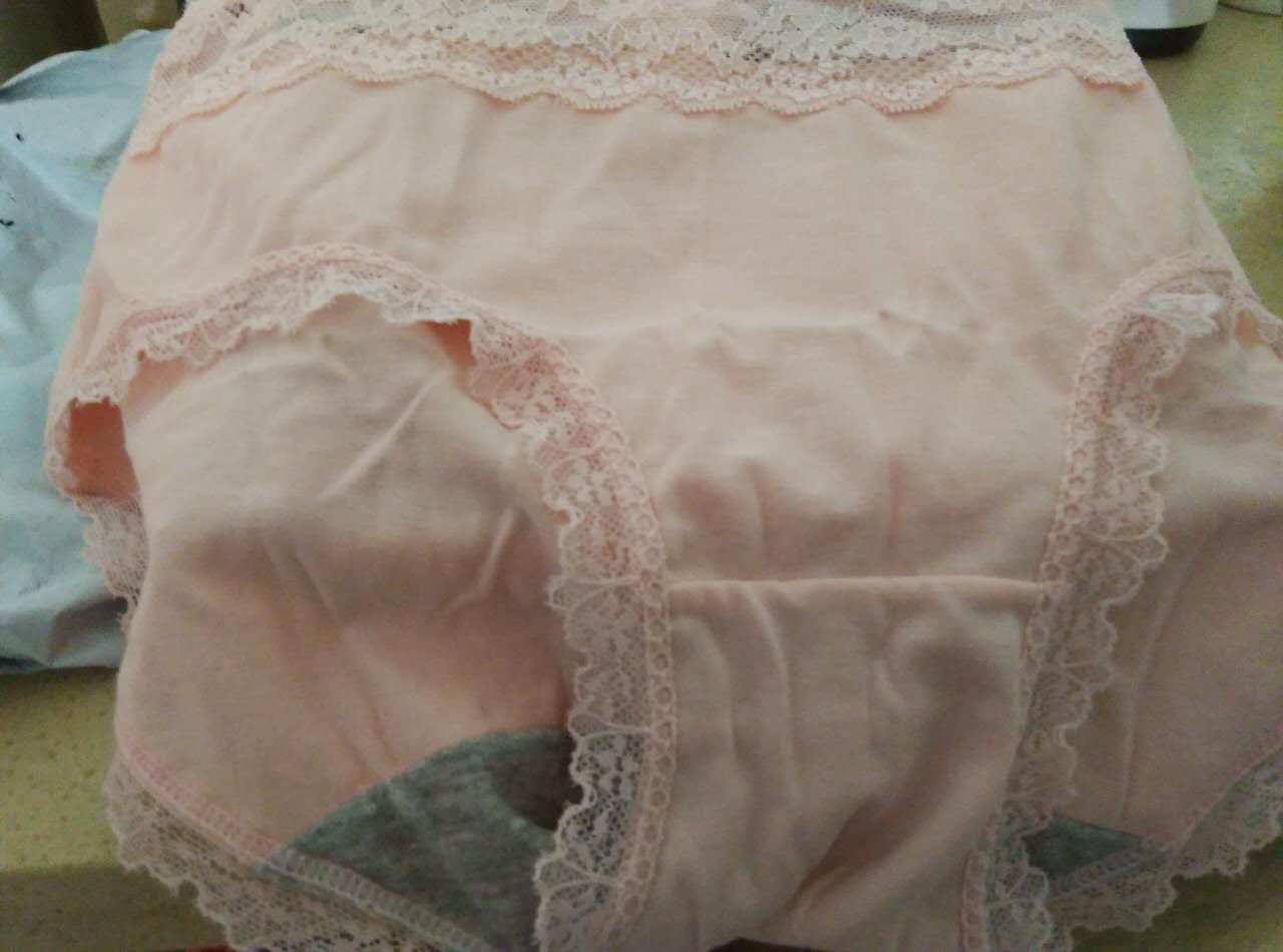 挺好的,料子穿着舒服,很有弹性.. 服务态度很好
