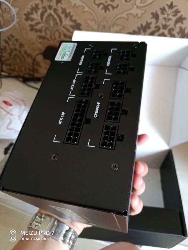 电源还是好一点放心,看着质量不错,物流很快
