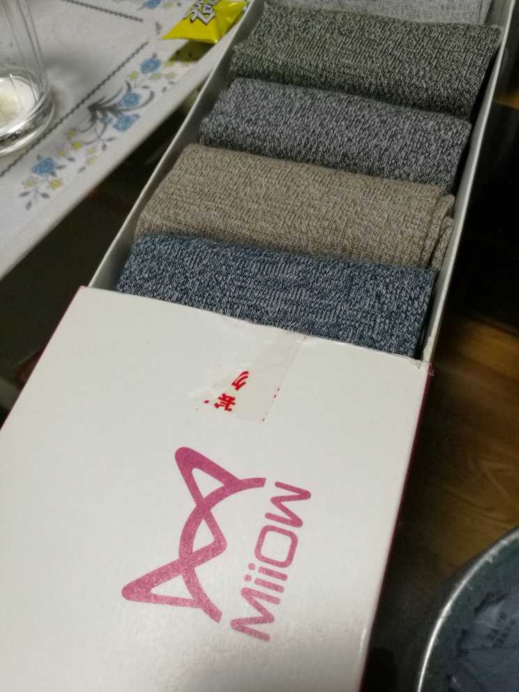 感觉质地还不错!