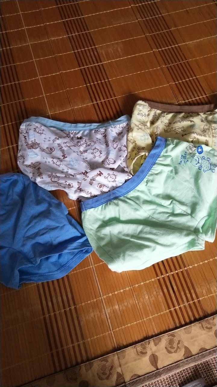 一直购买红豆的儿童内裤,是纯棉的,很好