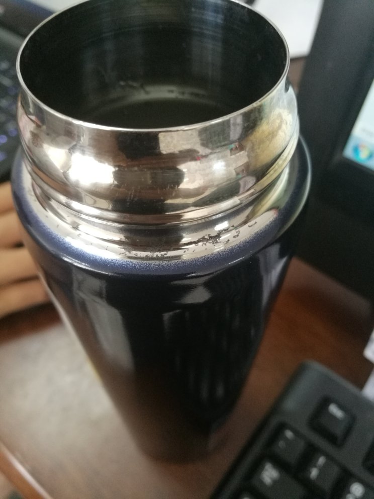 太差劲了!特别明显的锈迹!这一星仅仅是给快递师傅的,辛苦他了!