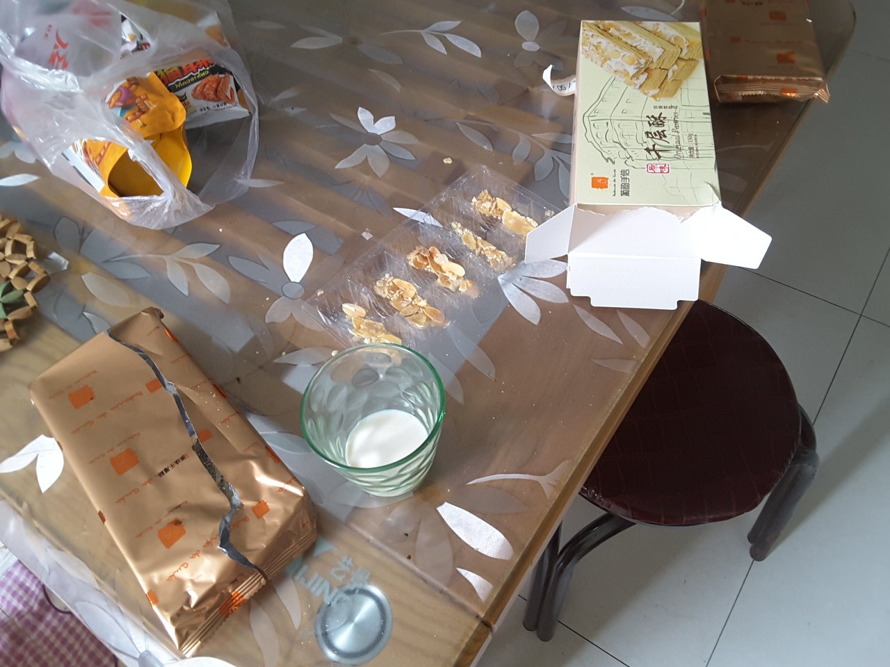 口感总的来说还是不错的,品质也可以,物流总之总的来说还是不错的,包装总的来说还是不错的,总之总的来说还是不错的
