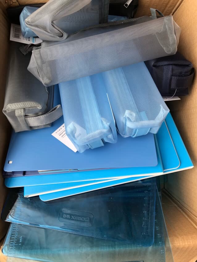 非常好哦!!物流很快。商品的质量也很好。一切都很方便。