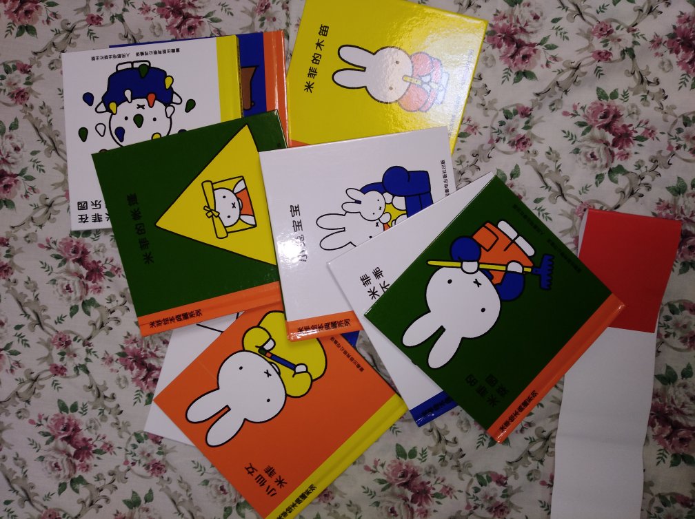 这个故事生动形象,孩子特别喜欢。主要是内容特别合孩子胃口?。在买书已经成了习惯,无论是童书还是其他,只要一有活动就不自觉的浏览购物车。希望天天有活动,力度@的??