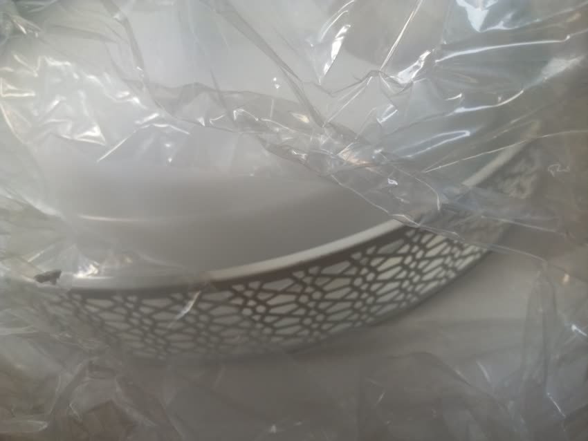 好用不贵,物美价廉,自营质量非常好!关键4个灯还是欧普大品牌,才800来块钱,确实很划算,价格很厚道。一次很愉快的购物。