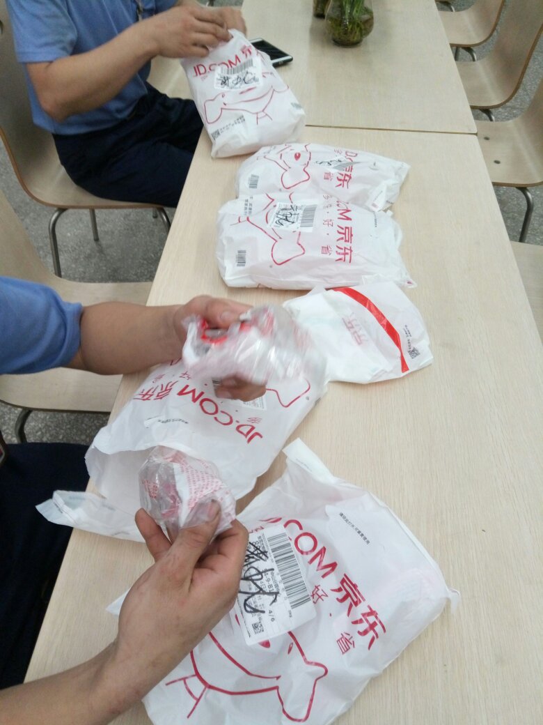 好 买了20多副 同事们都说不错 自营产品 物流超快