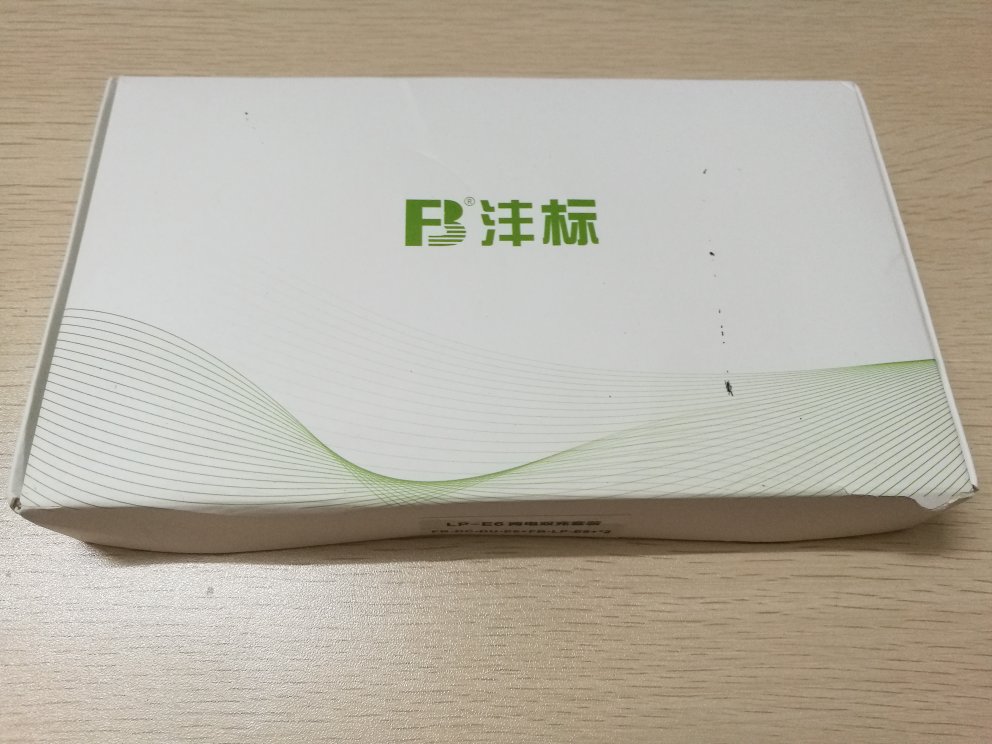 电池适用。续航能力要等有时间外拍测试。挺好的,2个加上原装够拍一天的了。