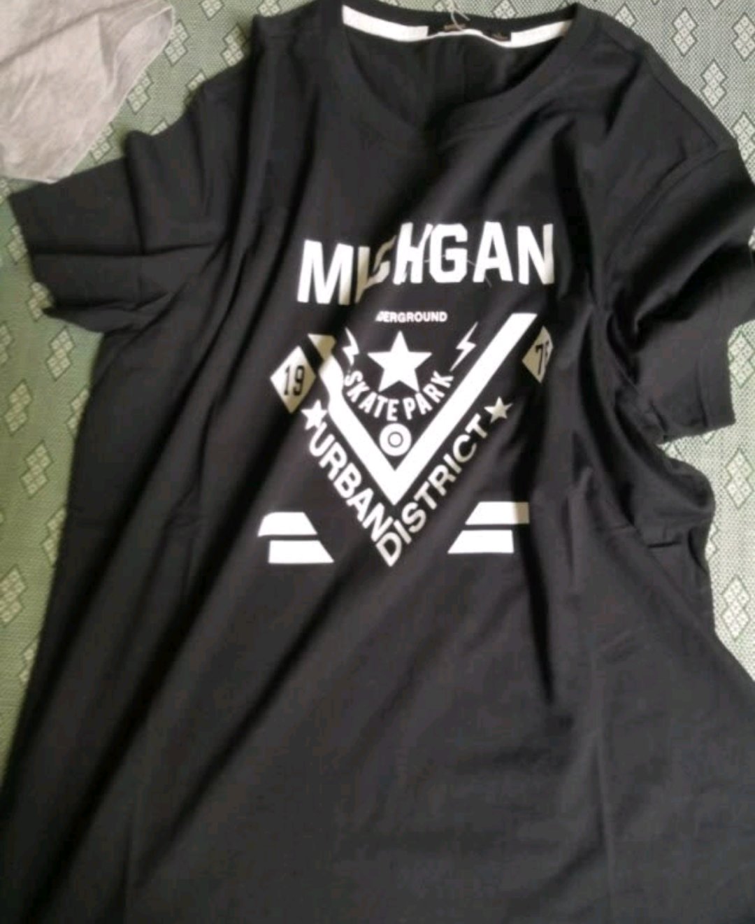几件一起买的,穿的还舒服吧。