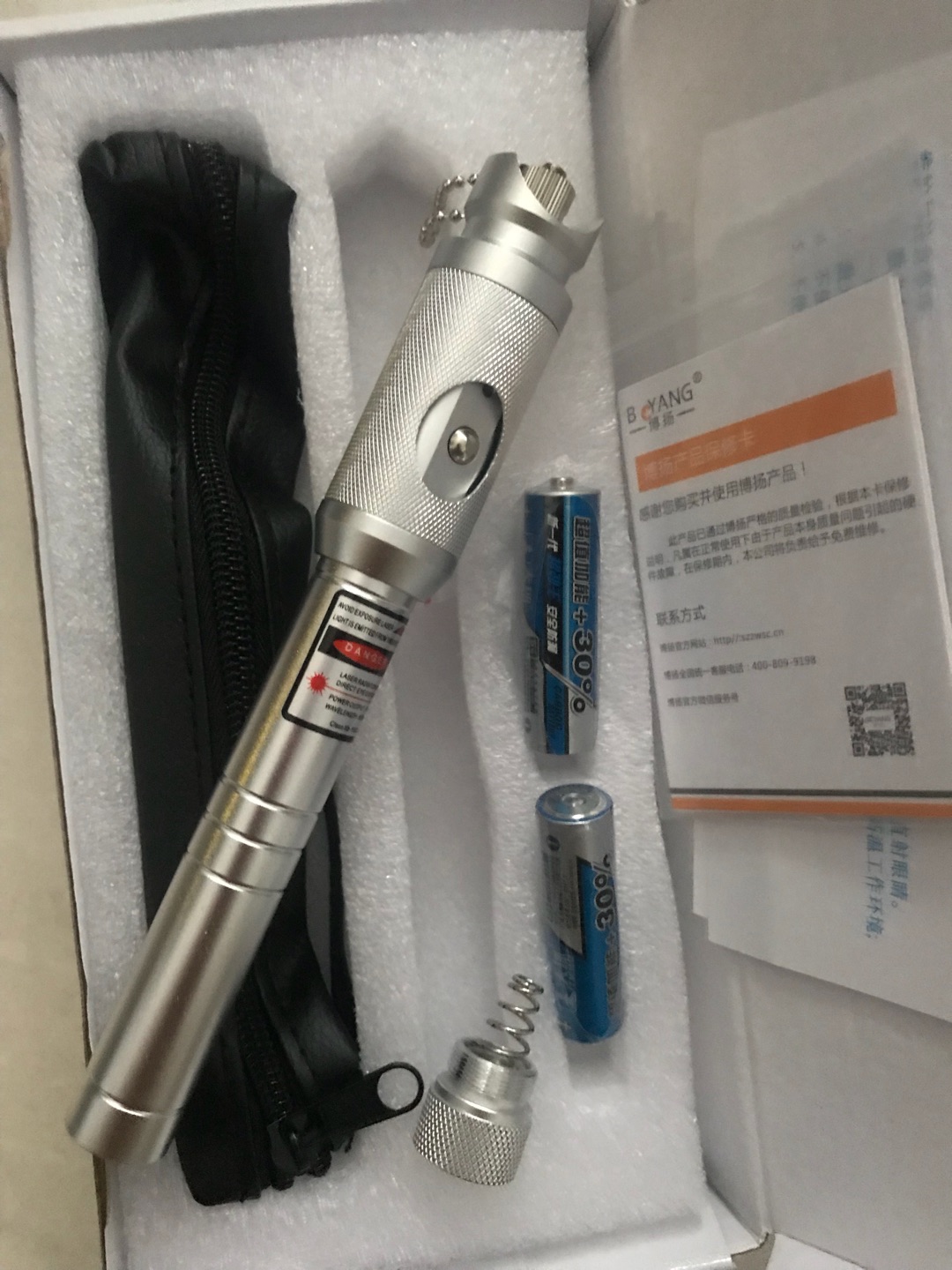 手感很不错,光线强,从机房到楼顶满满的。