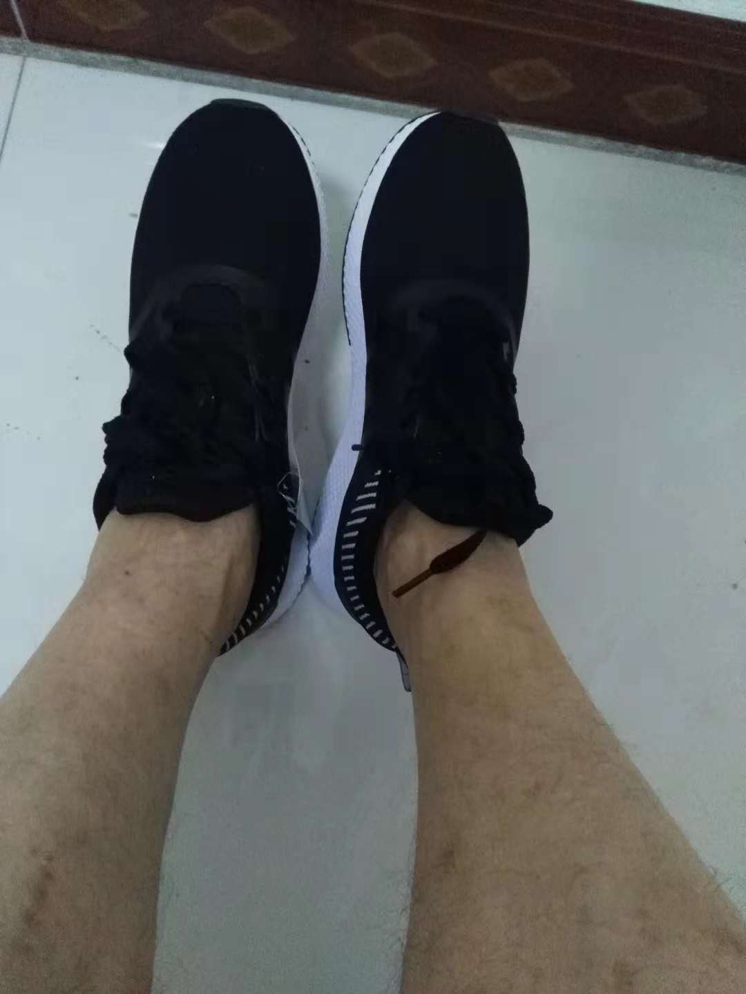 给我爸买的,穿的很舒服,老爸很喜欢。