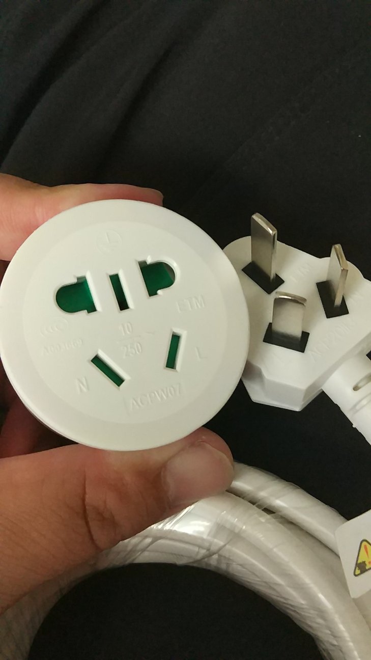 有了这个电源面板离得远就好解决了。第一次买这个品牌的产品,先用用看!