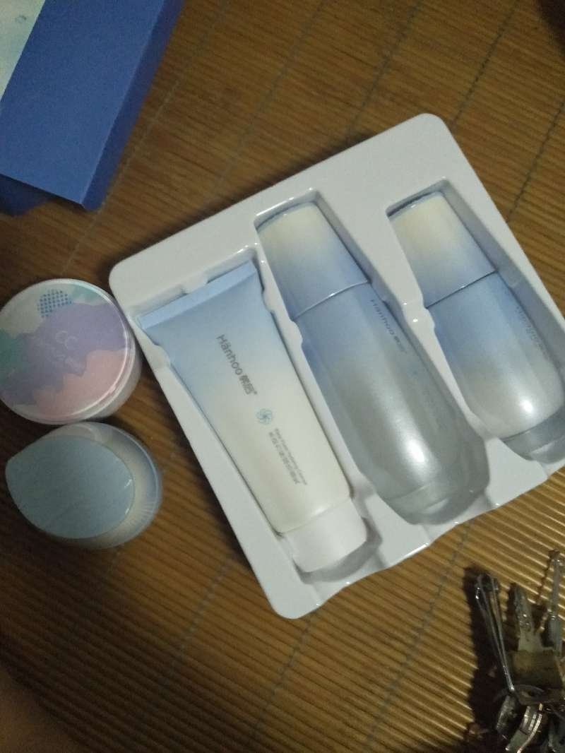 东西很好,并且搞活动,比平时便宜,韩后,值得拥有