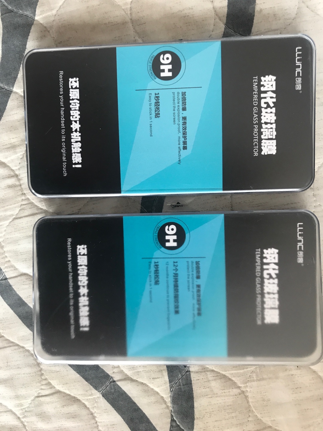 不太理想,贴上没两天边都起来了,耐膜性一般,一分价钱一分货。