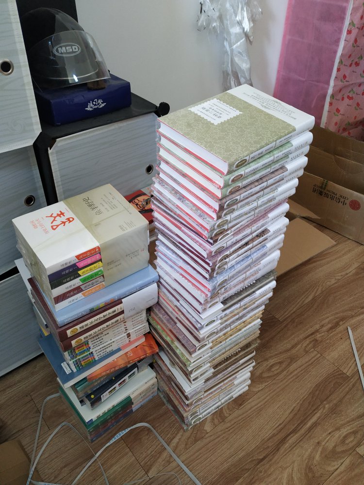 给单位图书馆买的书,质量可好啦。只。纸张很好。字体清晰。看着很舒服。有需要会继续购买,谢谢!赞赞赞。赞赞赞赞赞赞。赞zan zan zan zan zan zan。
