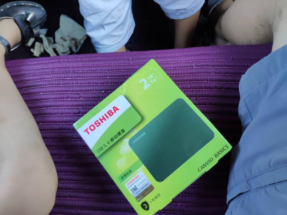 这个价格很超值了 硬盘速度不错 声音不大