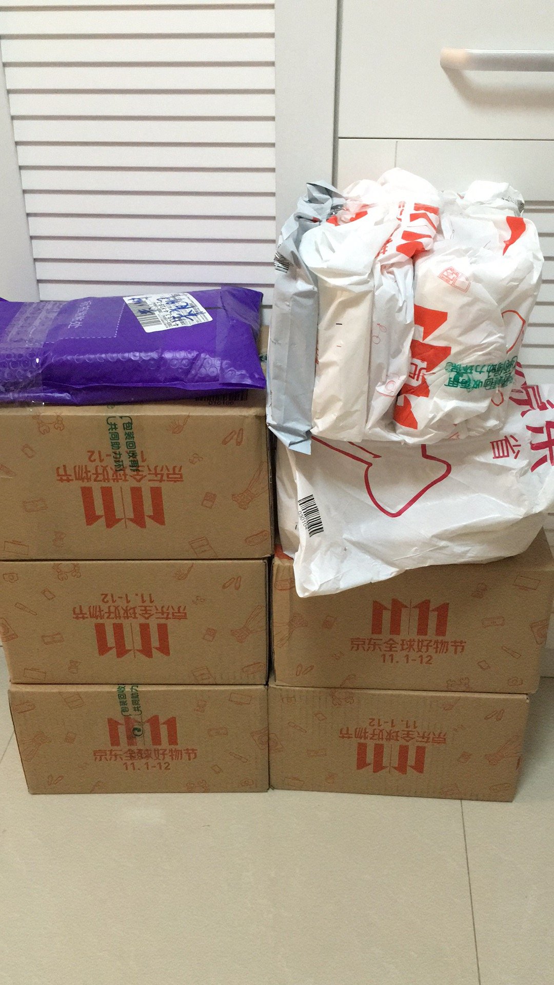 对于简介说明很好奇啊,想要知道结果,所以买了,白马图书都不错!速度依旧这么快,常年只在买书,果然是从来都没让我失望过,服务态度超级好,速度快!质量好!
