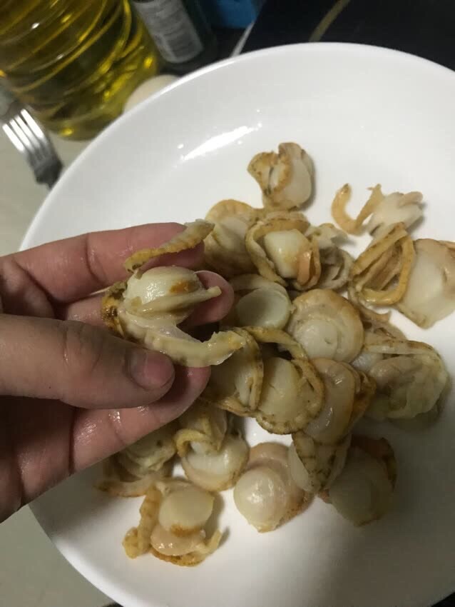 个头挺大 酸酸的 挺好吃 建议给宝宝购买 有需要还会买