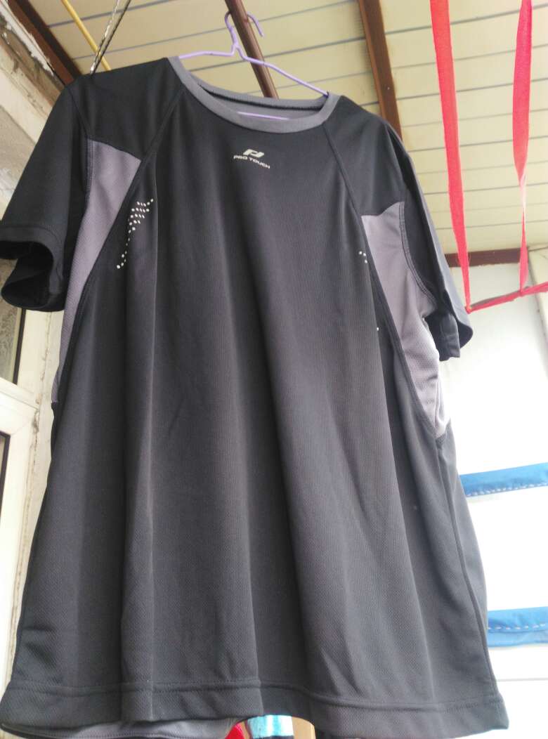 很喜欢,穿着舒服也透气,质量很好。