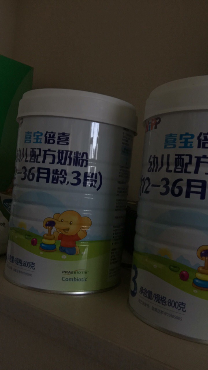 一次买了几罐,听朋友宝宝喝了说,质量不错,我也买了,还没开始喝,希望不错