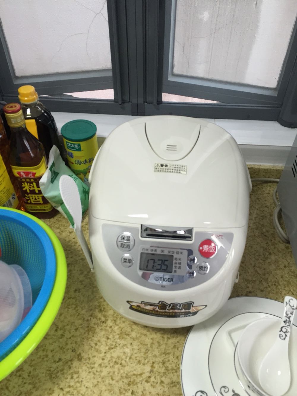 还没用,看起来不错。