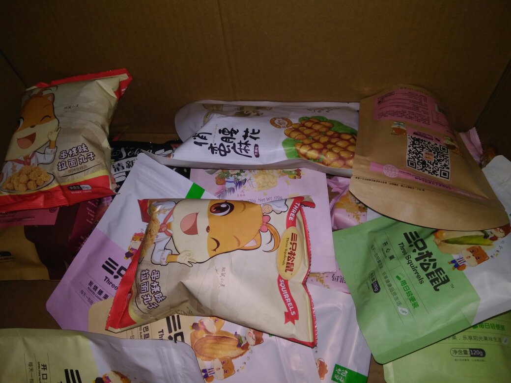 分量很足,不是一般的喜欢,下次如果有优惠还会来的,推荐给了同事,同事也买了不少!感谢自营!