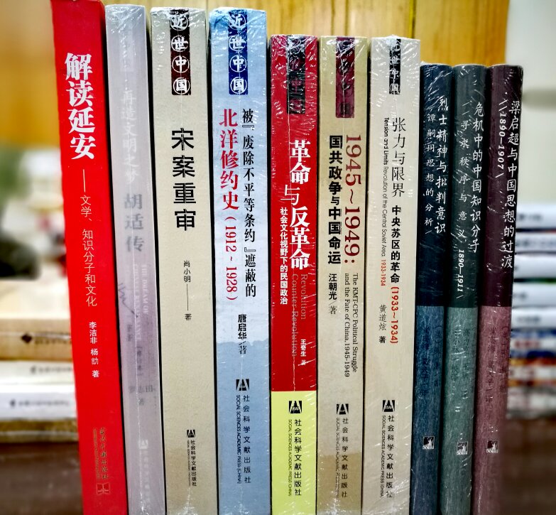 沈石溪同志的给力儿童动物故事作品合集的一部分,读来特别动听有趣。买给同事孩子们礼物。包装严谨没有一点点的破损,孩子特别喜欢看。