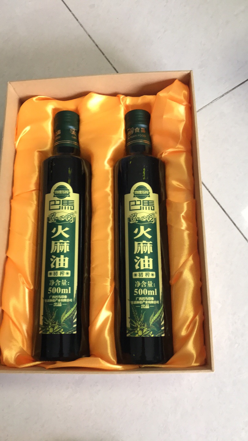 买来兑蜂蜜水吃了对胃好,而且凉拌菜绝对是一绝,比什么香油之类的好吃得多。大家可尝试凉拌菜。