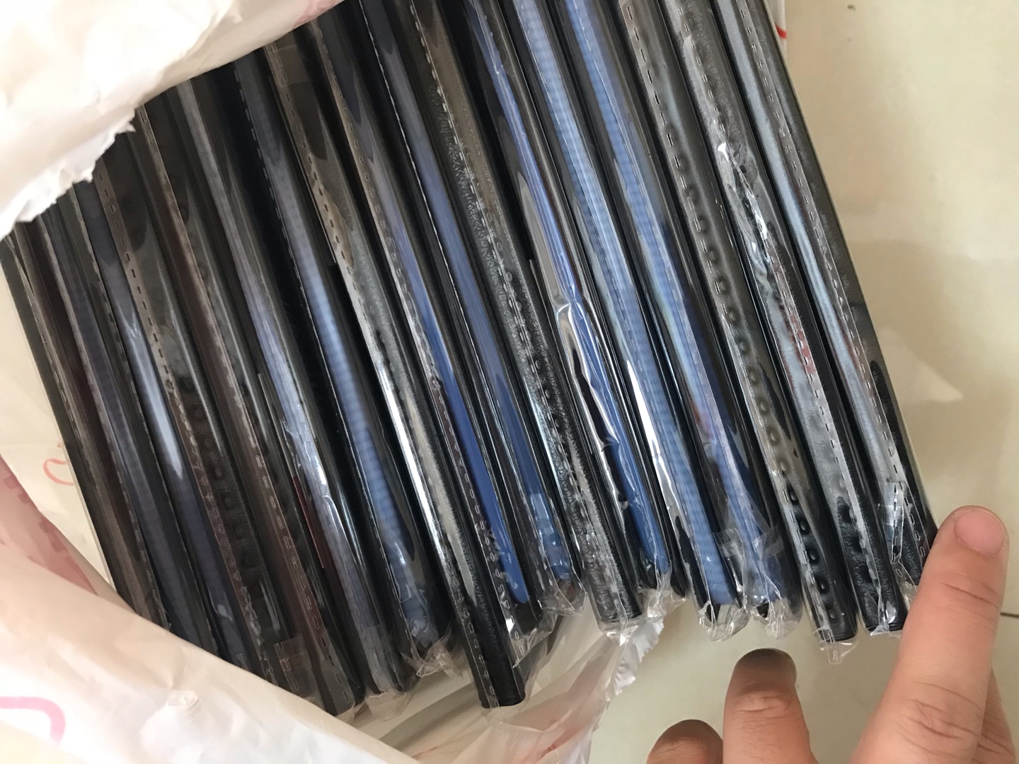 给公司买的办公用品,收货迅速,省时省力,物美价廉,值得信赖!