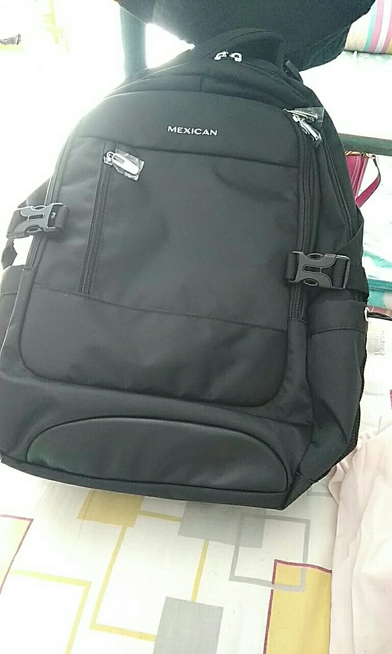 物流很快,质量很好,是正品,孩子很喜欢,做工很精细,一直很信赖,还会继续购买的。
