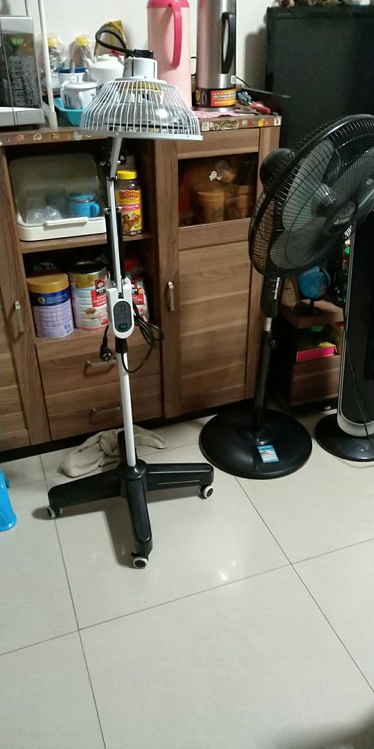 加入购物车大半年了,双十一活动果断拿下。本来有一个台式的,嫌不够方便就买下这个。安装简单,还没开始用