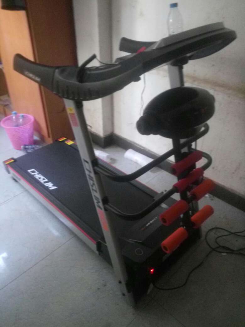 刚装好就试了一下,还好,就是这东西做工不怎样