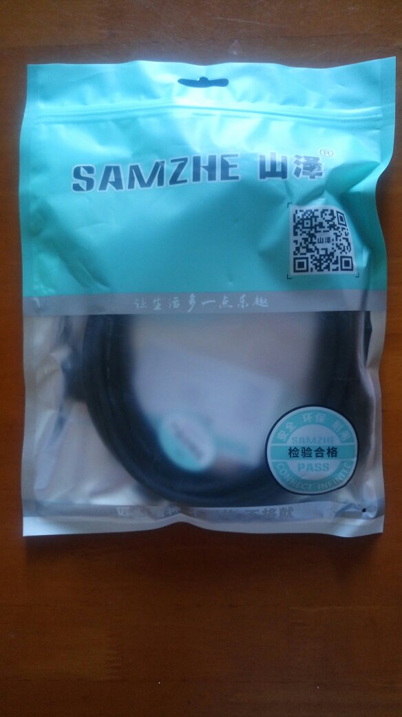包装很好,线很粗,长度也足够.用来连接电脑和电视机,接上就可以,很好用.
