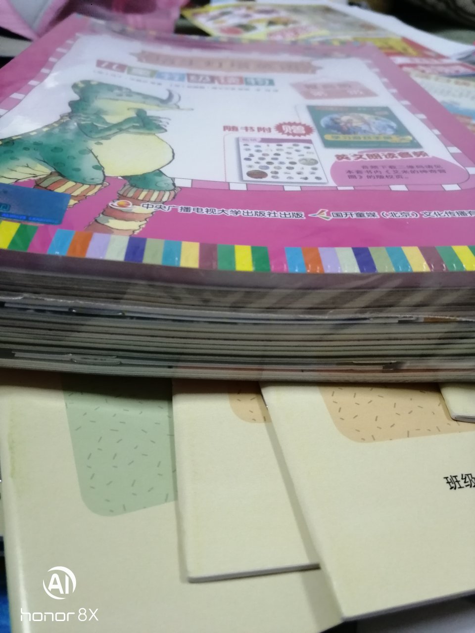 一直在上购物,吃的穿的用的都在上购买,冷冻食品,水果,生活用品,书籍到家电,非常方便快捷,售后服务很棒!质量有保证!继续支持!