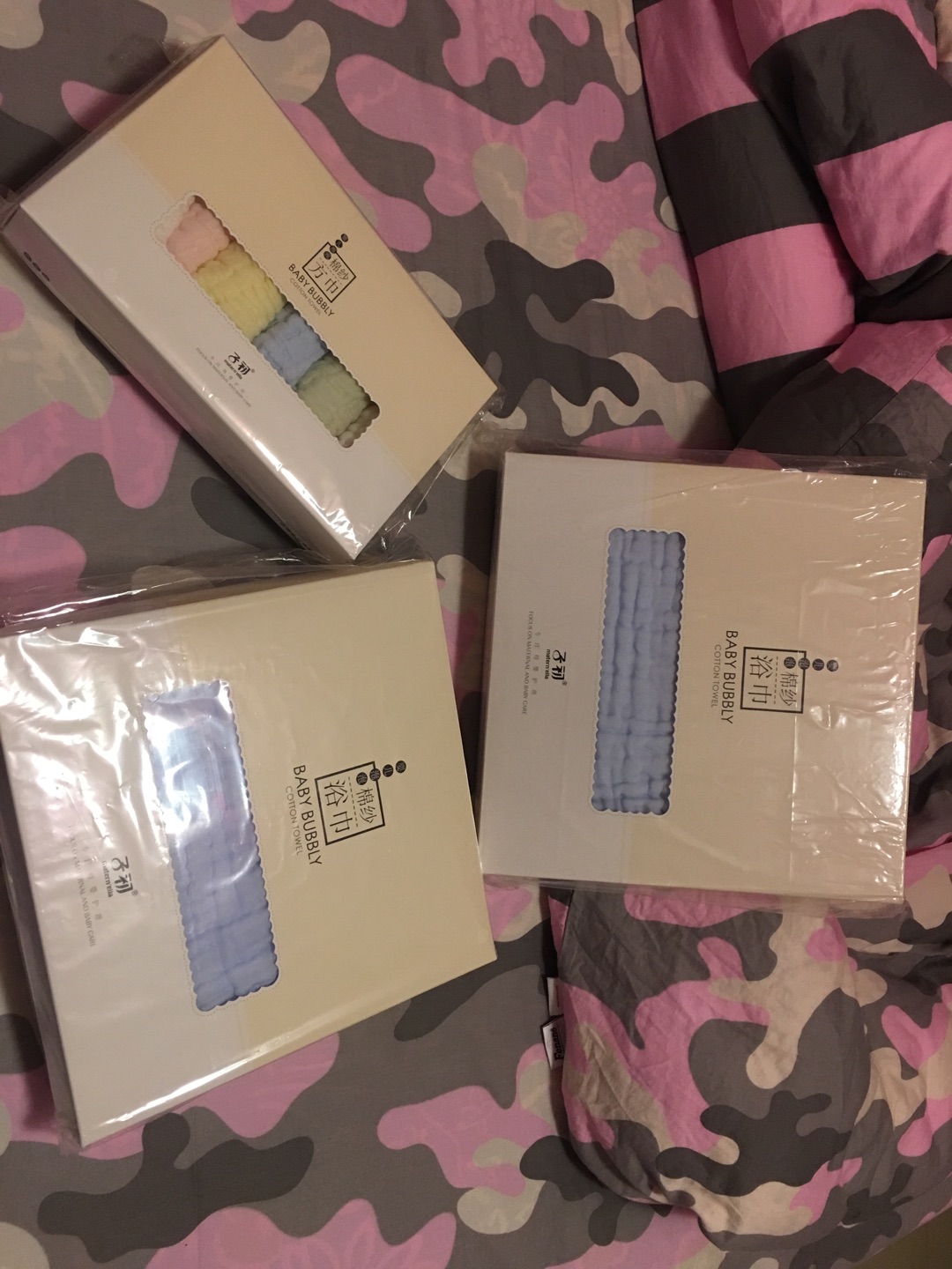 还可以吧,双十一凌晨购买的,比较便宜。手感的话,别抱太大希望,可能与材质有关,即使6层,感觉也不厚。