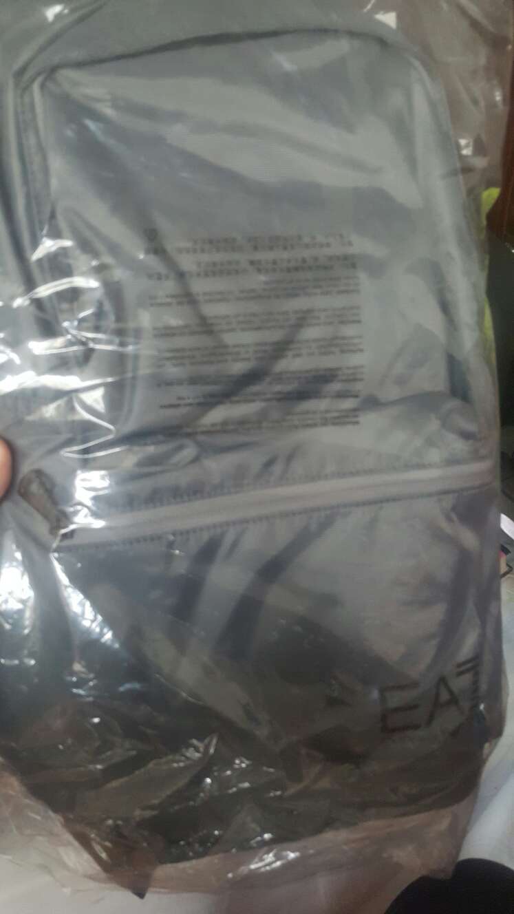 挺好的 跟图片差不多温和 不错的一款包