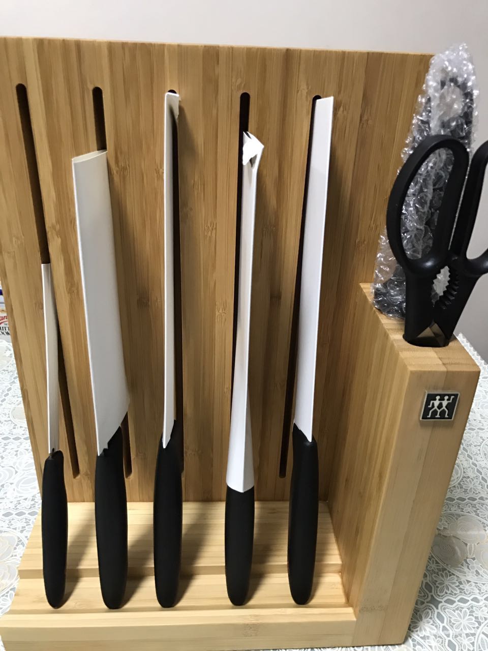 名牌产品,上午下单,下午送达,非常满意。