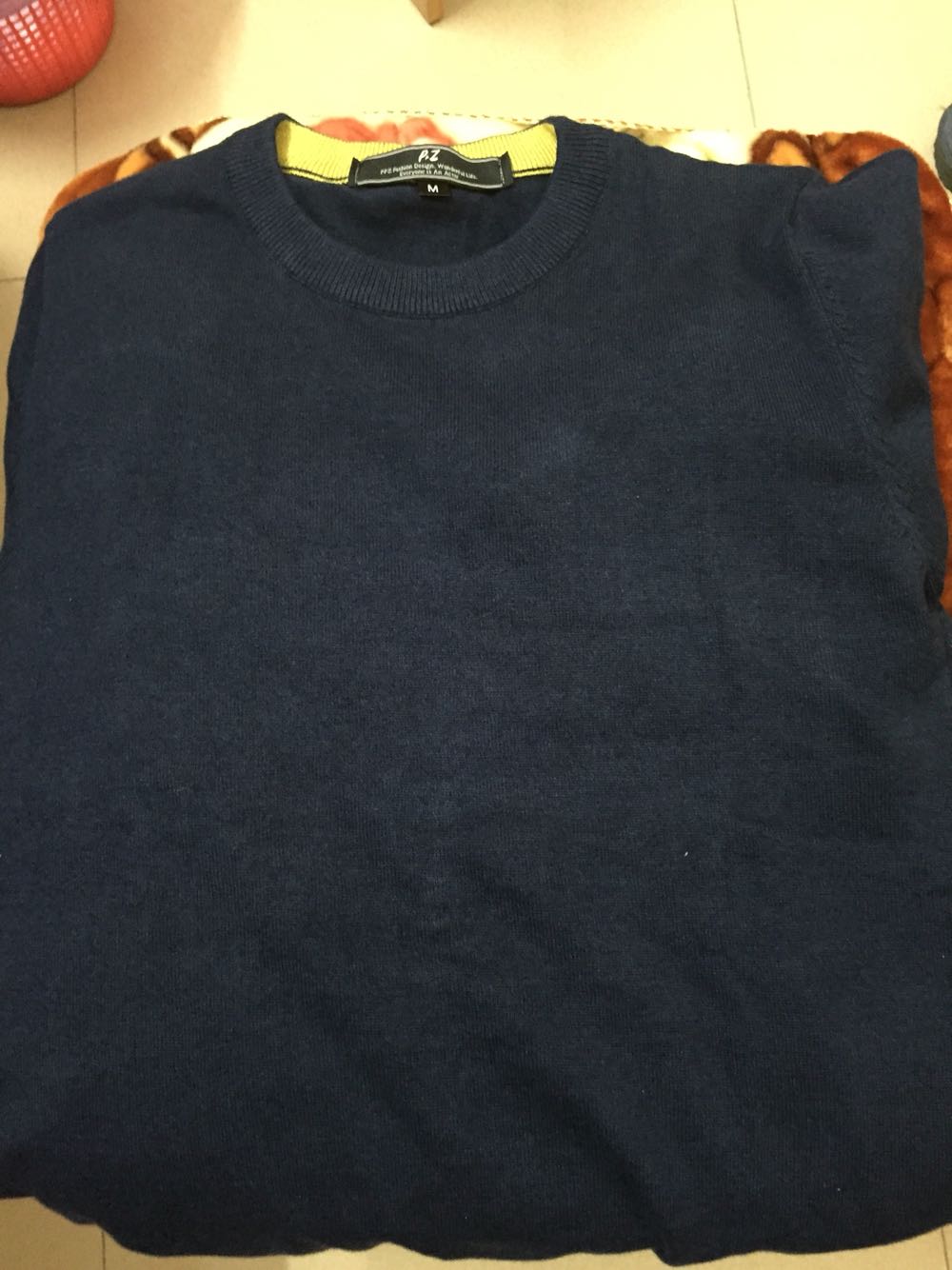 衣服很好,穿起来很舒服又好看
