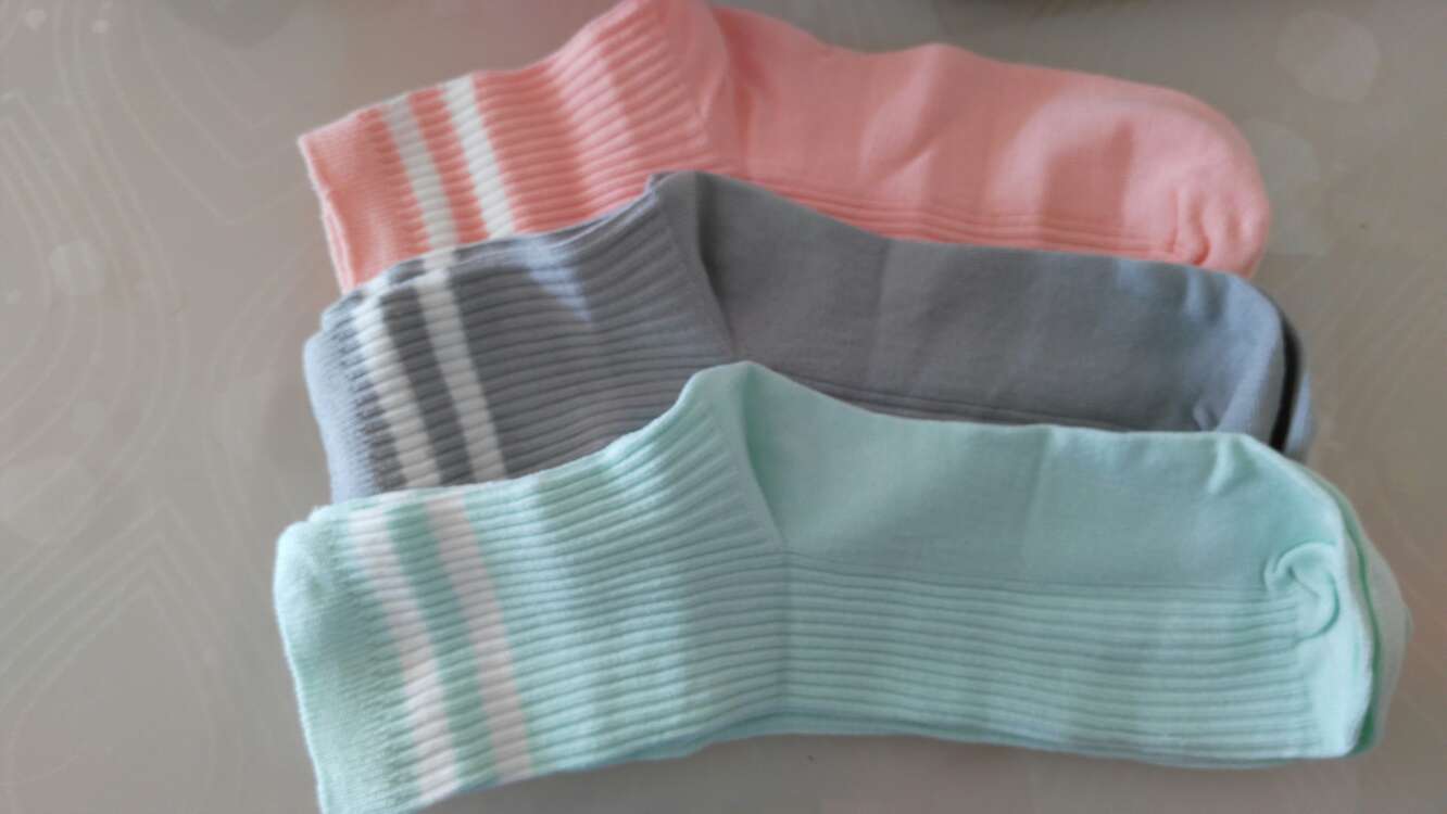 凑单买的。质量很好。很舒服。