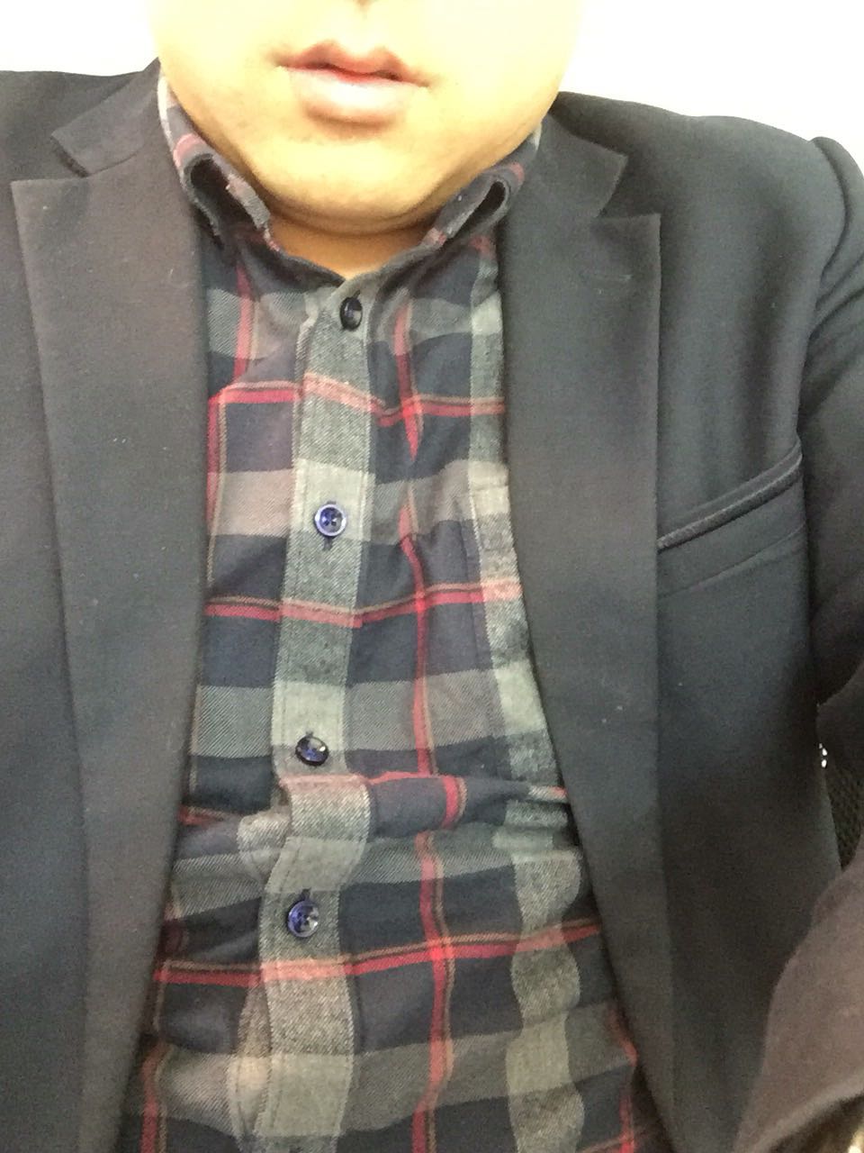 大小正好。品质也不错,觉得物有所值。