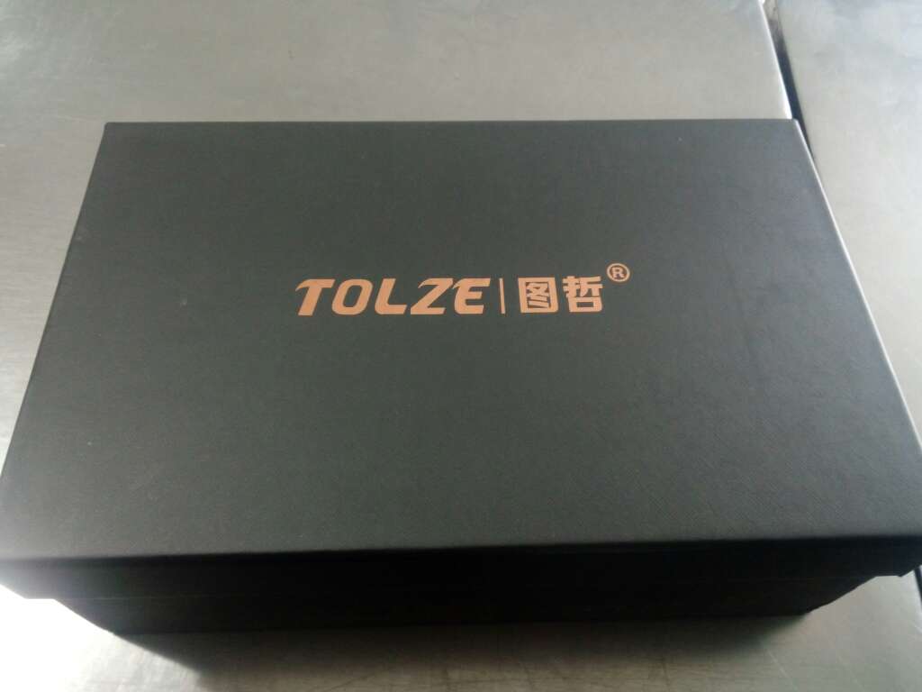 物流快,鞋子款式新颖,穿着很有型,很不错
